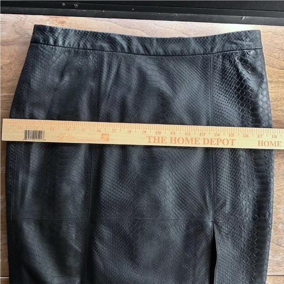 ALICE + OLIVIA Lambs Leather Pencil Snakeskin Midi Skirt Womens Size 6 Black - Picture 14 of 16